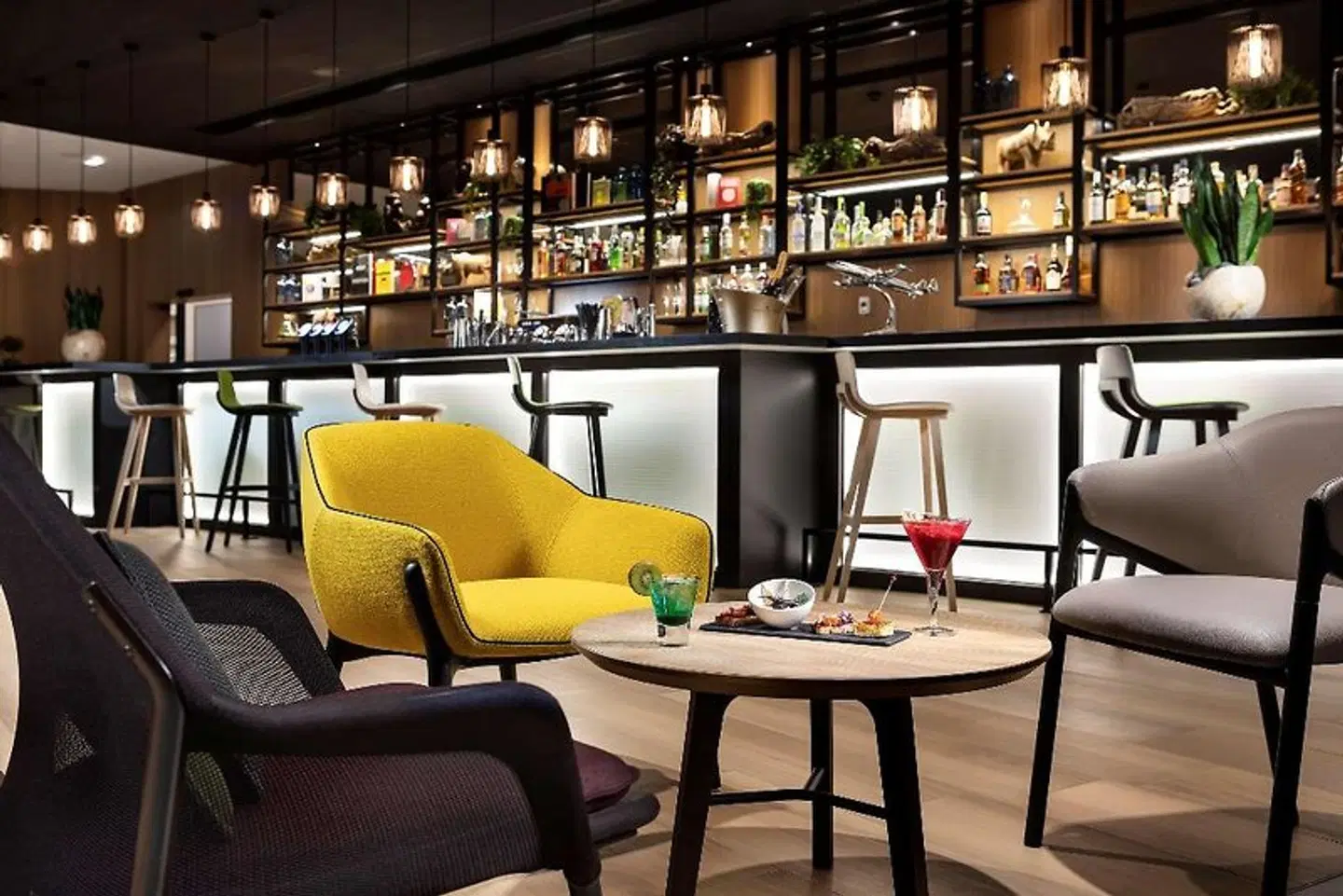 INNSiDE Paris Charles de Gaulle Airport Bar