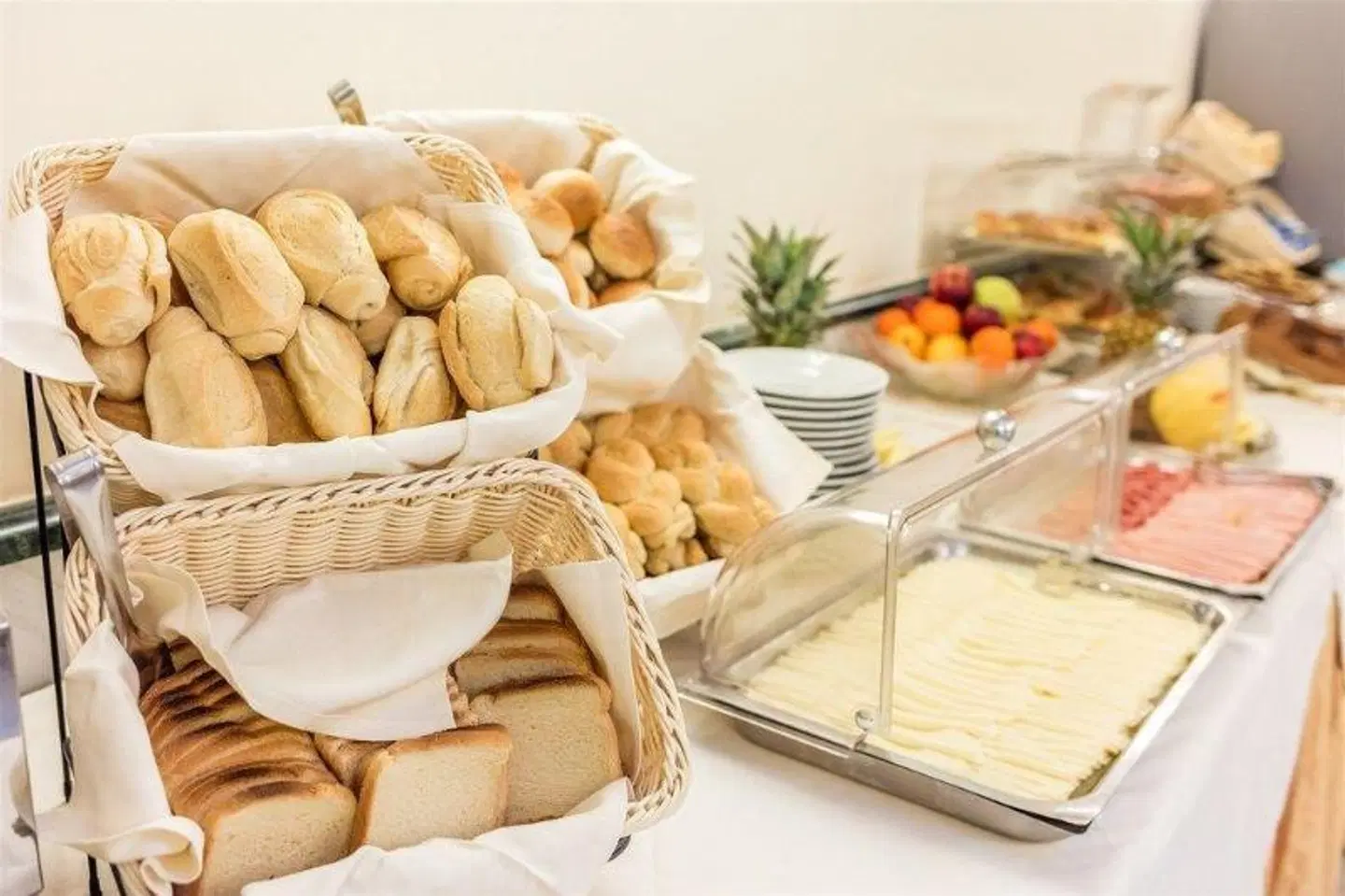 Raeli Hotel Regio Restaurant