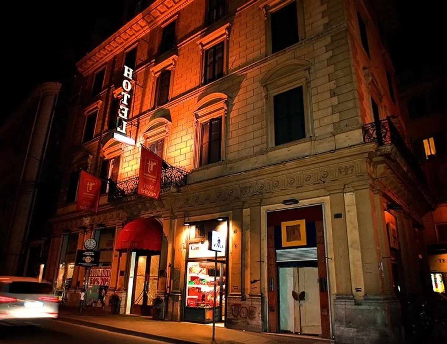 Tritone Rome EXTERIOR