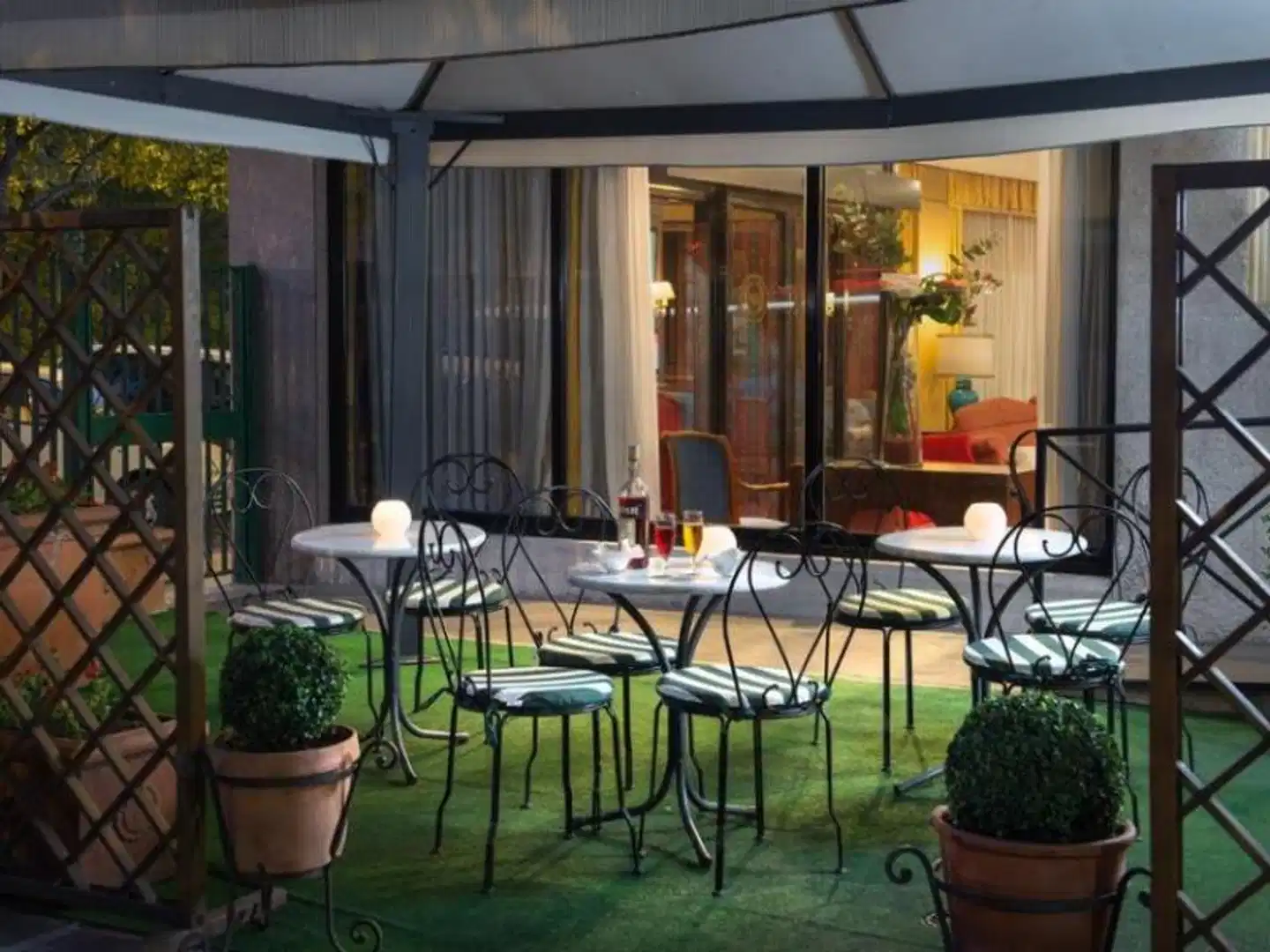 Santa Costanza Restaurant