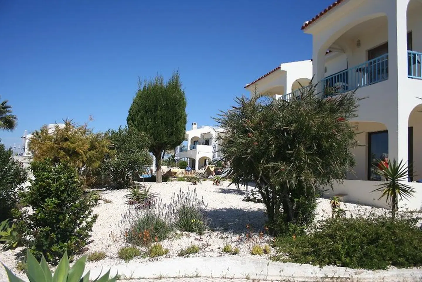 Monte Dourado EXTERIOR