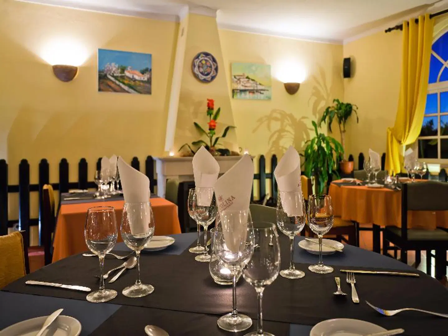 Colina Village Restaurant