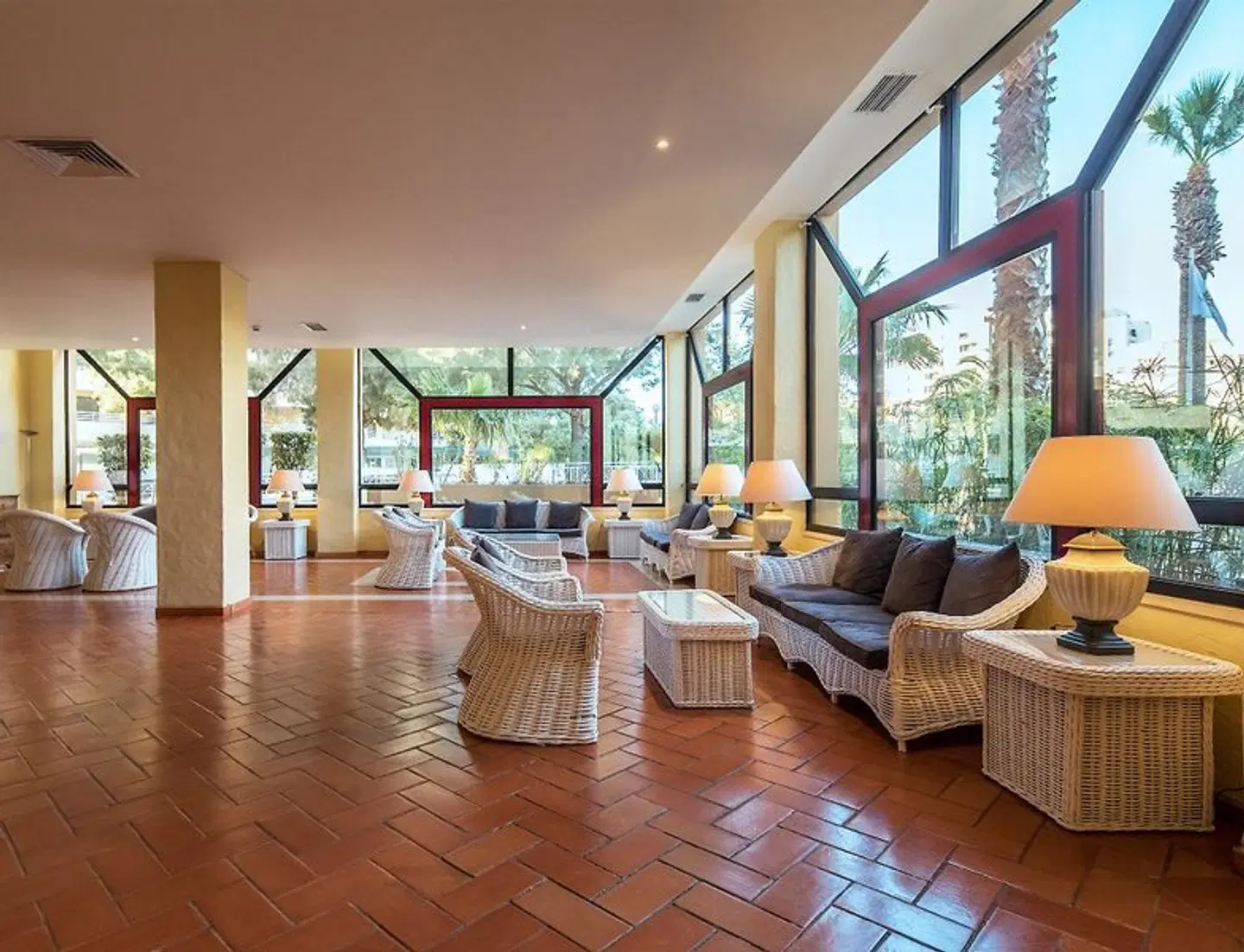 Dom Pedro Marina LOUNGE_LOBBY