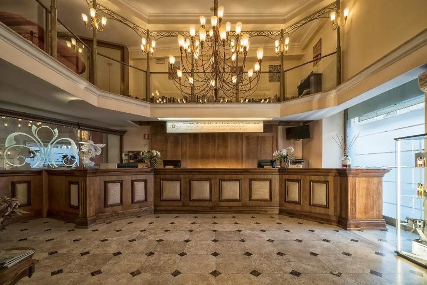 B&B Hotel Firenze Laurus al Duomo LOUNGE_LOBBY
