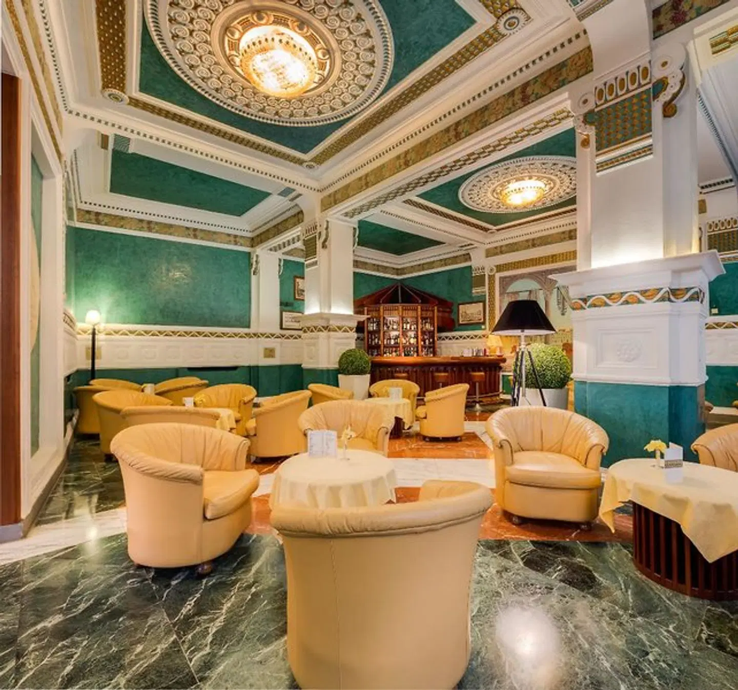 Roma LOUNGE_LOBBY