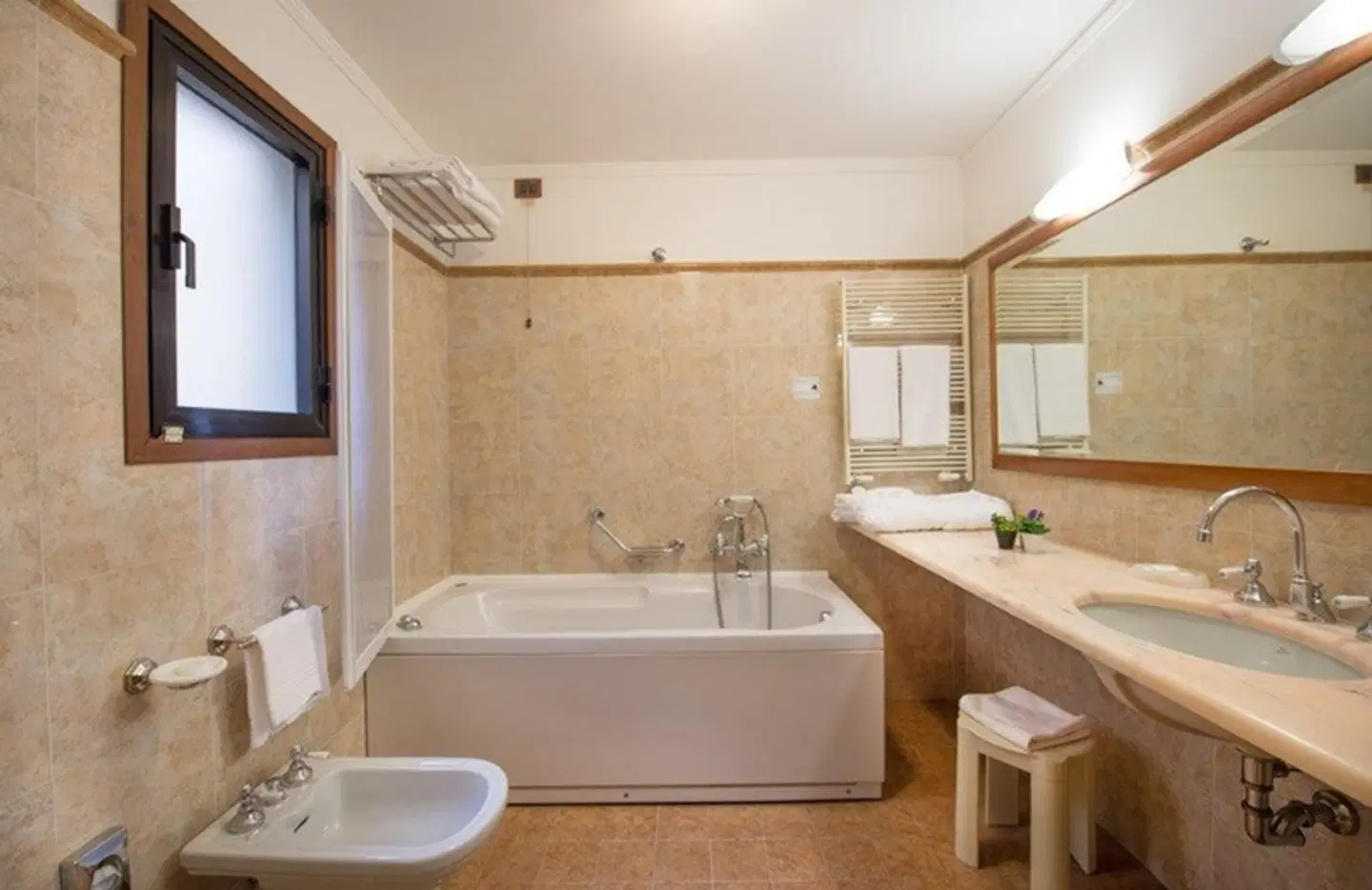 Strozzi Palace Hotel Badezimmer