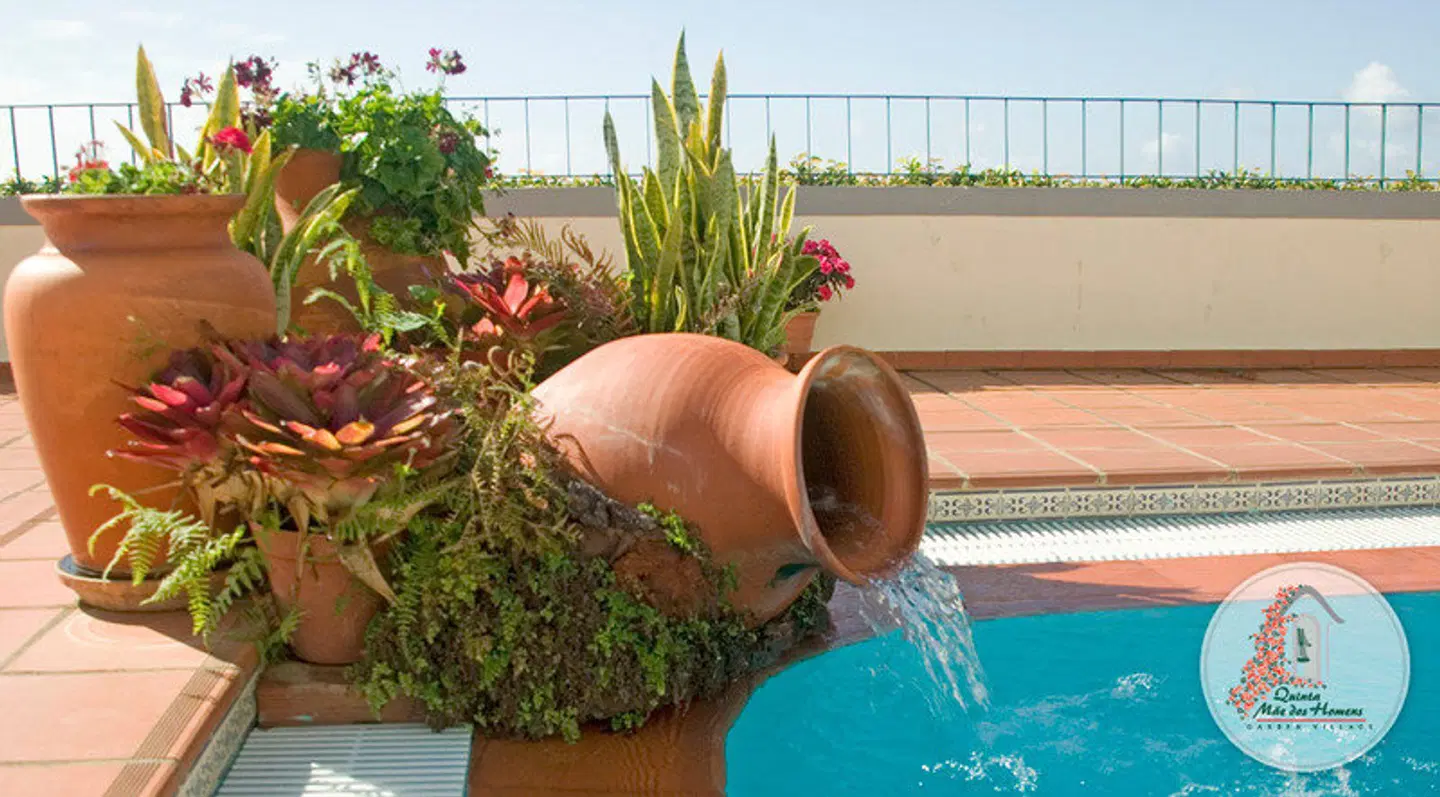 Apartamentos Quinta Mae dos Homens OUTDOOR_POOL