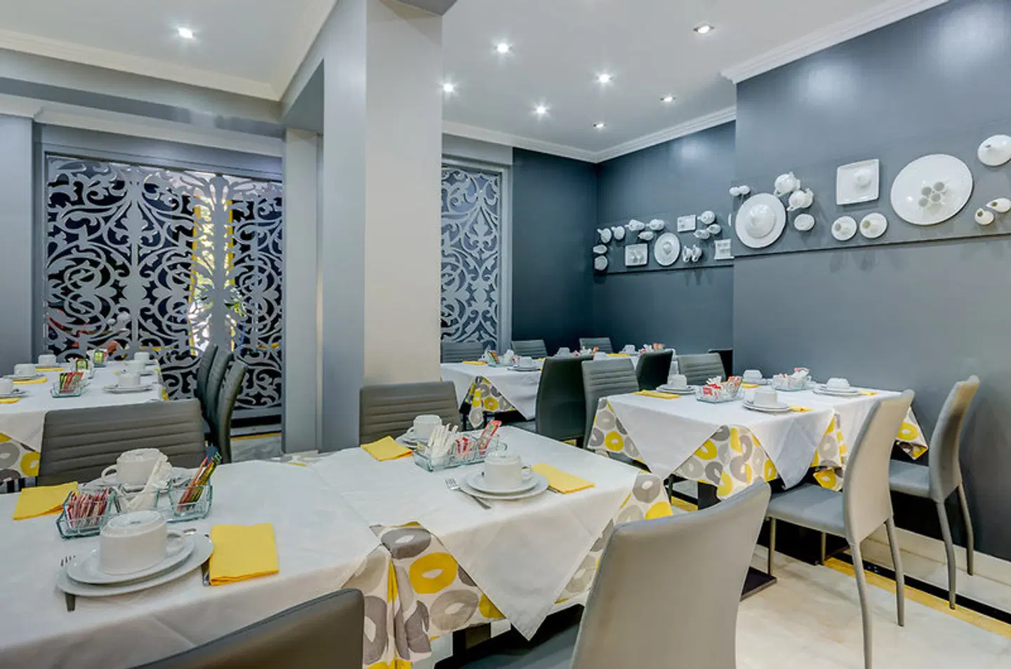 Avenida Park Restaurant