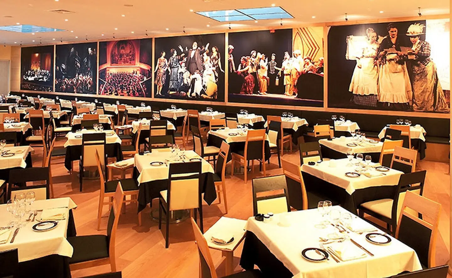 Vila Gale Opera Restaurant