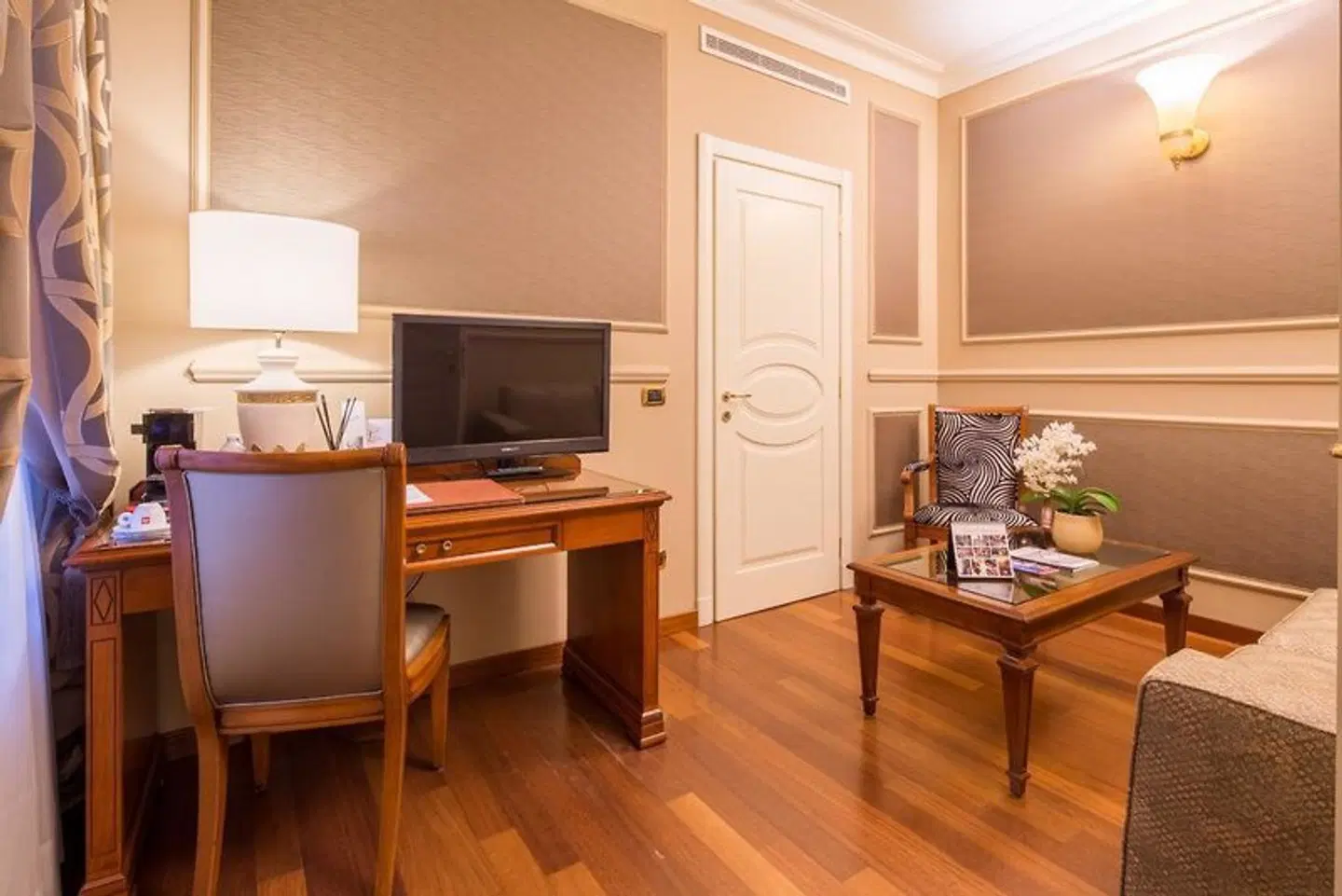Grand Visconti Palace ROOM_EXAMPLE