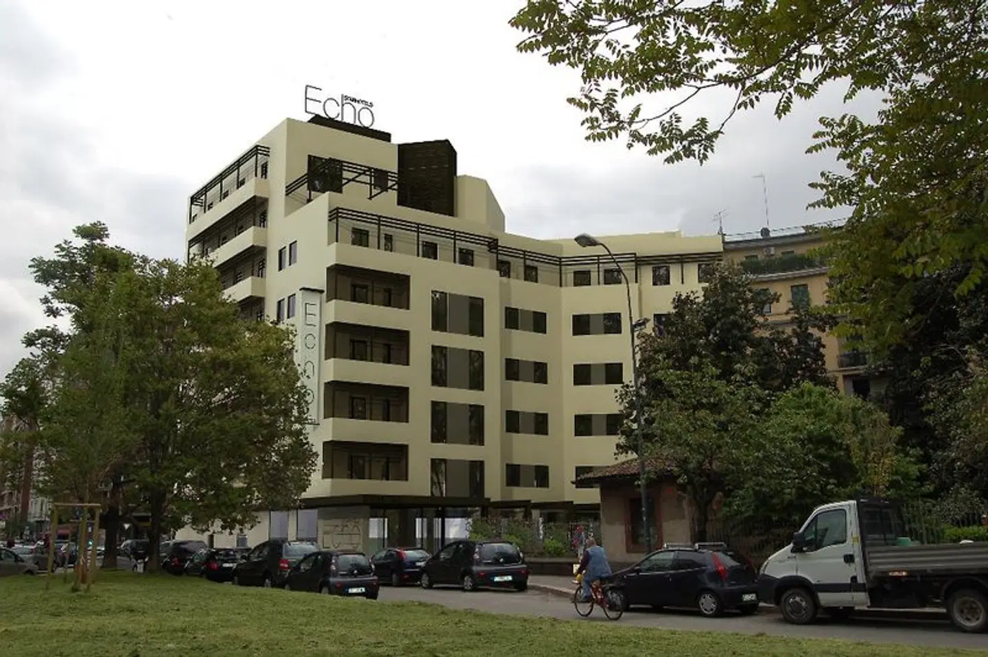 Starhotels Echo EXTERIOR