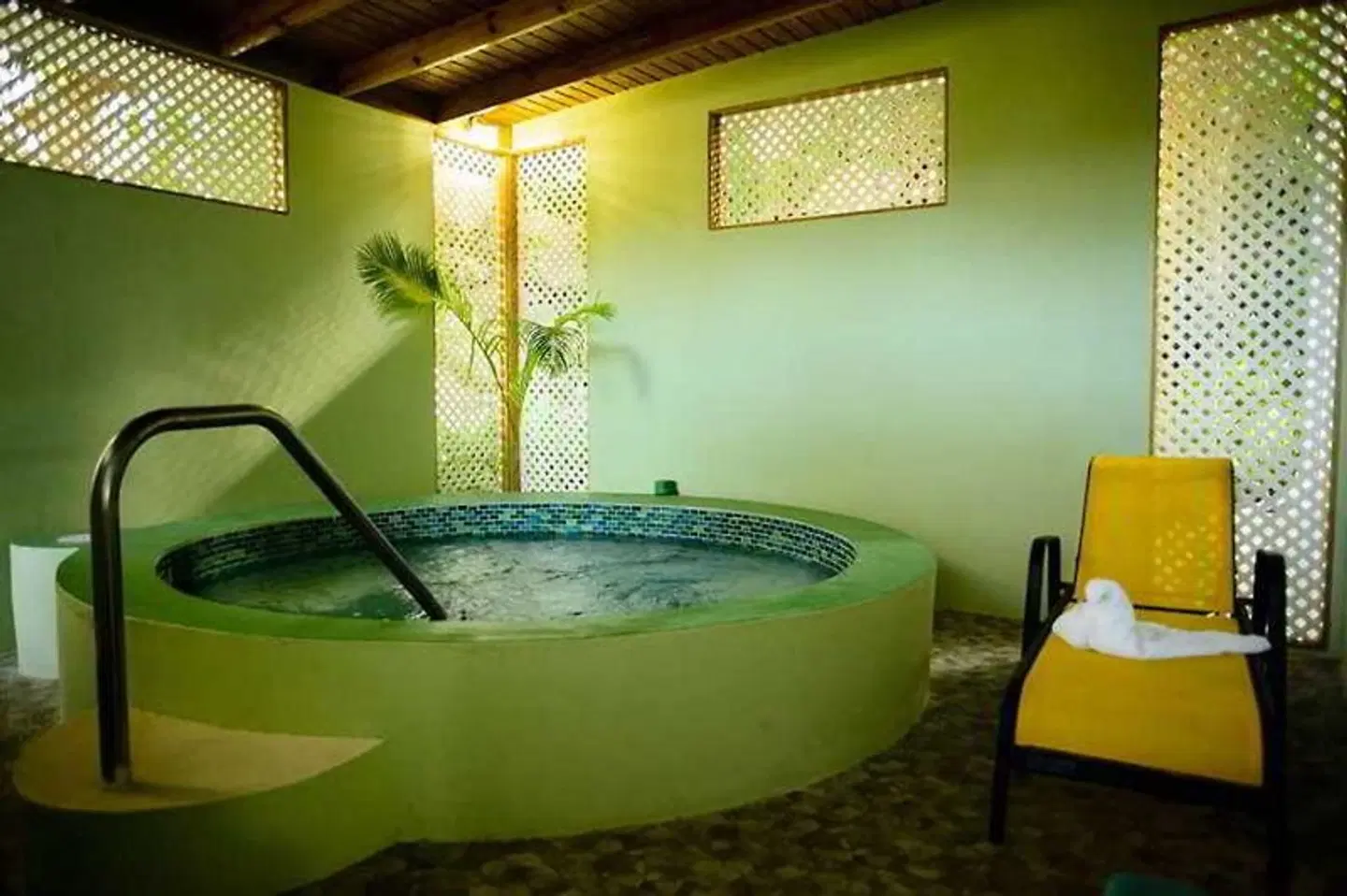 Rondel Village HEALTH_BEAUTY