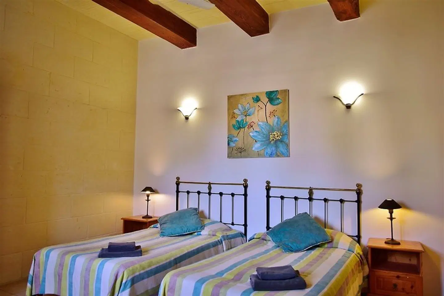 Villag Tal-Fanal ROOM_EXAMPLE