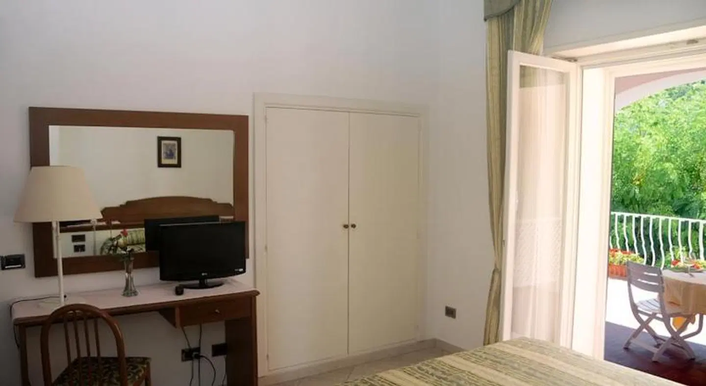 Biancamaria ROOM_EXAMPLE