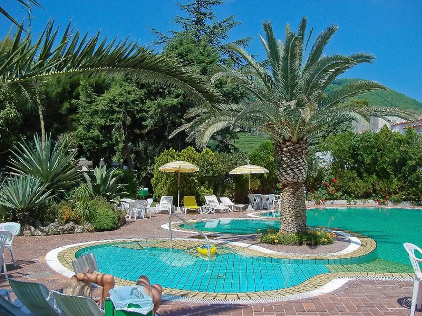 Internazionale OUTDOOR_POOL