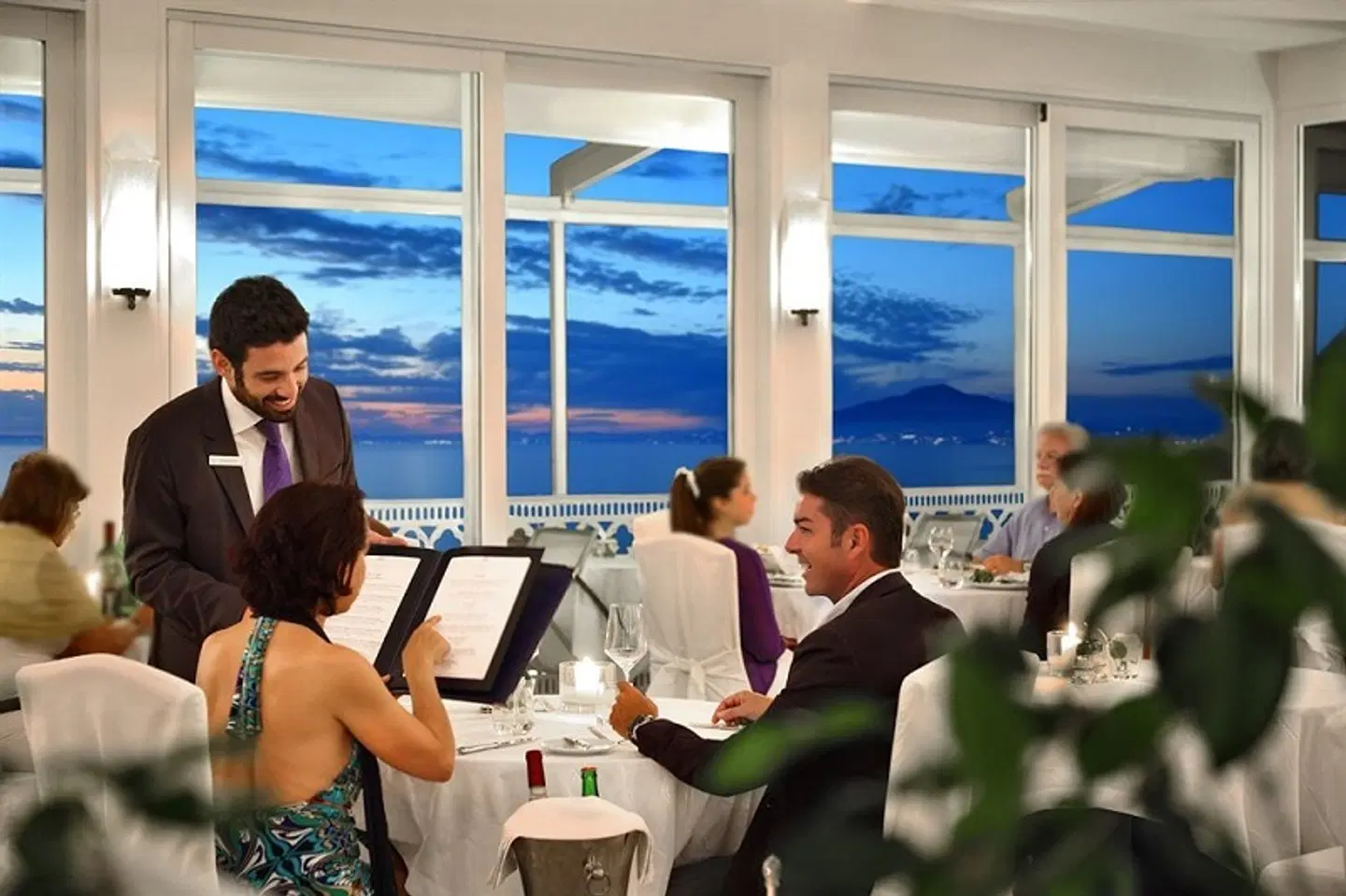 Hotel Crawford PEOPLE