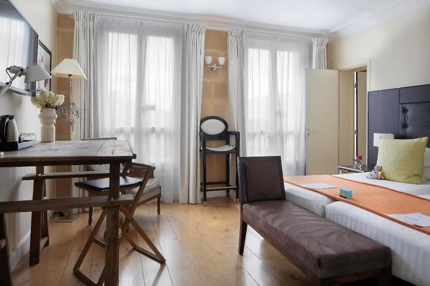 Le 123 Elysees ROOM_EXAMPLE
