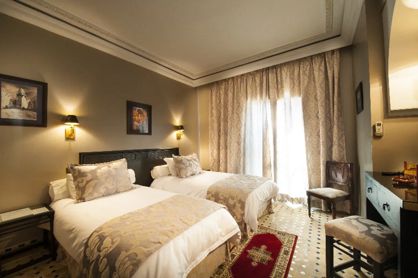 Le Caspien ROOM_EXAMPLE