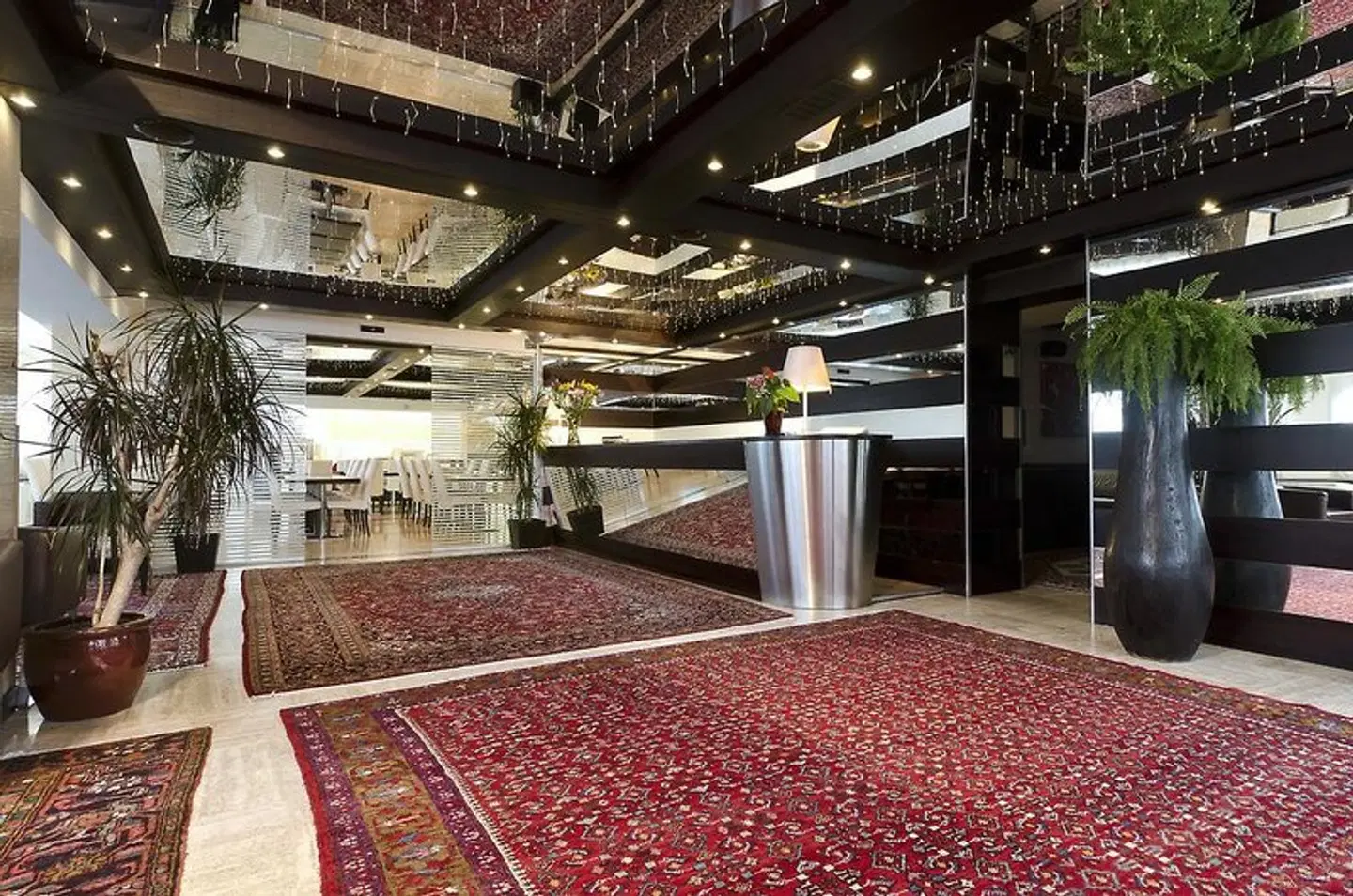 Petit Palais LOUNGE_LOBBY
