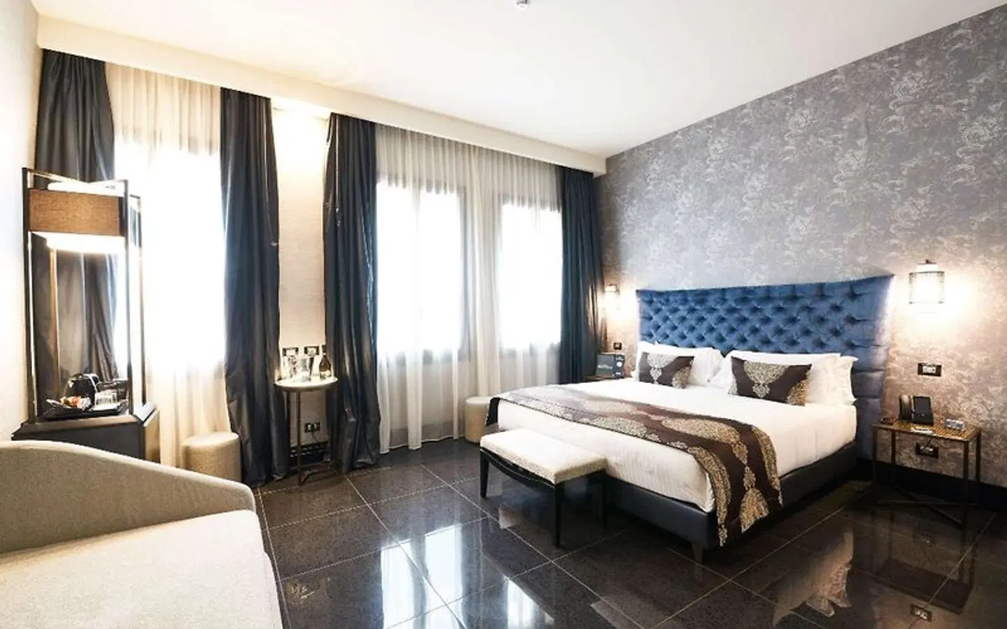 Venice Times Hotel ROOM_EXAMPLE
