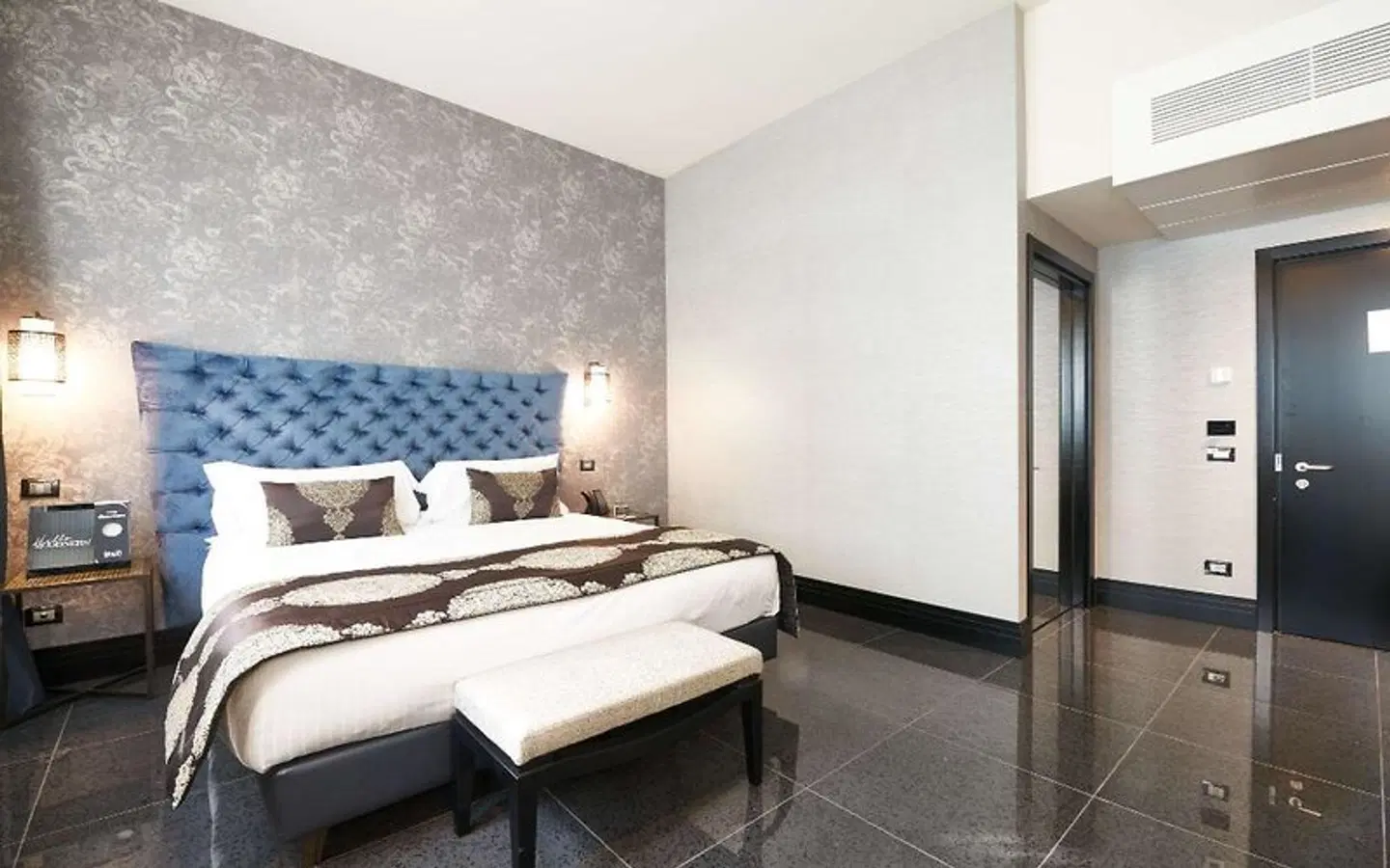 Venice Times Hotel ROOM_EXAMPLE