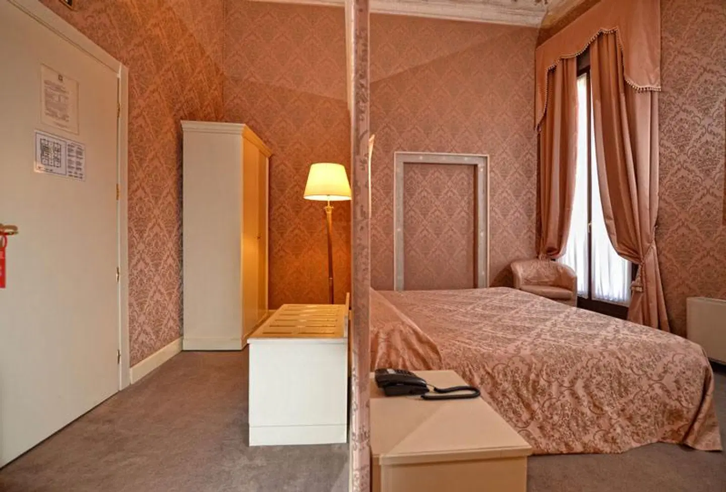 Duodo Palace ROOM_EXAMPLE