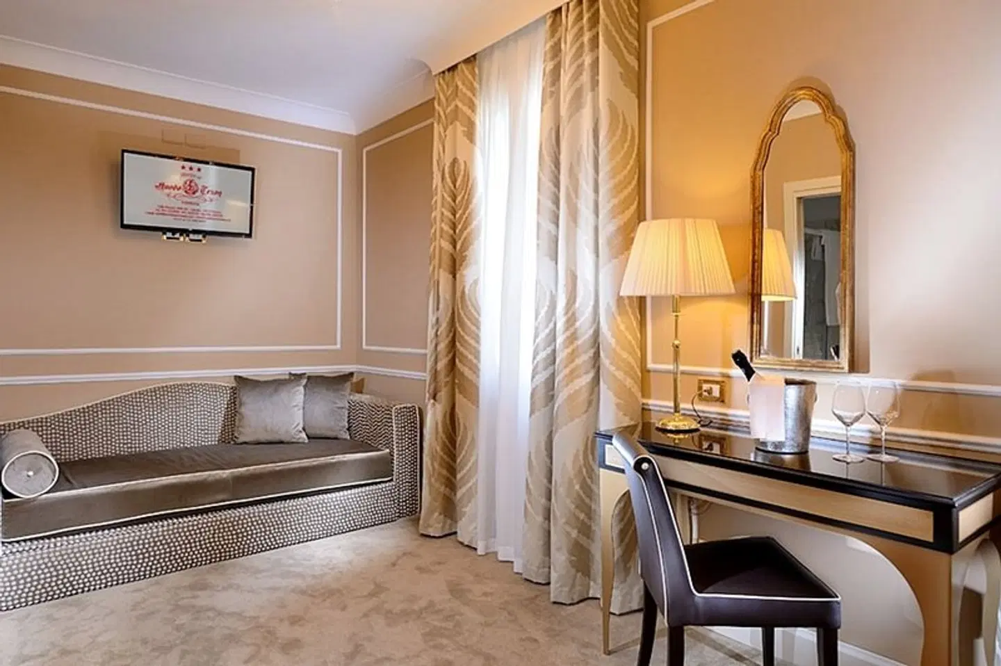 Nuovo Teson ROOM_EXAMPLE