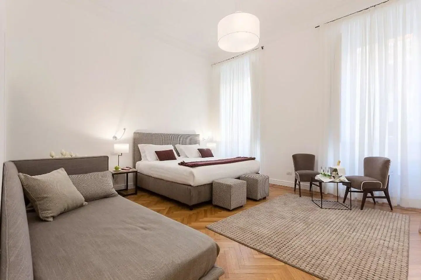 504 Corso Suites ROOM_EXAMPLE