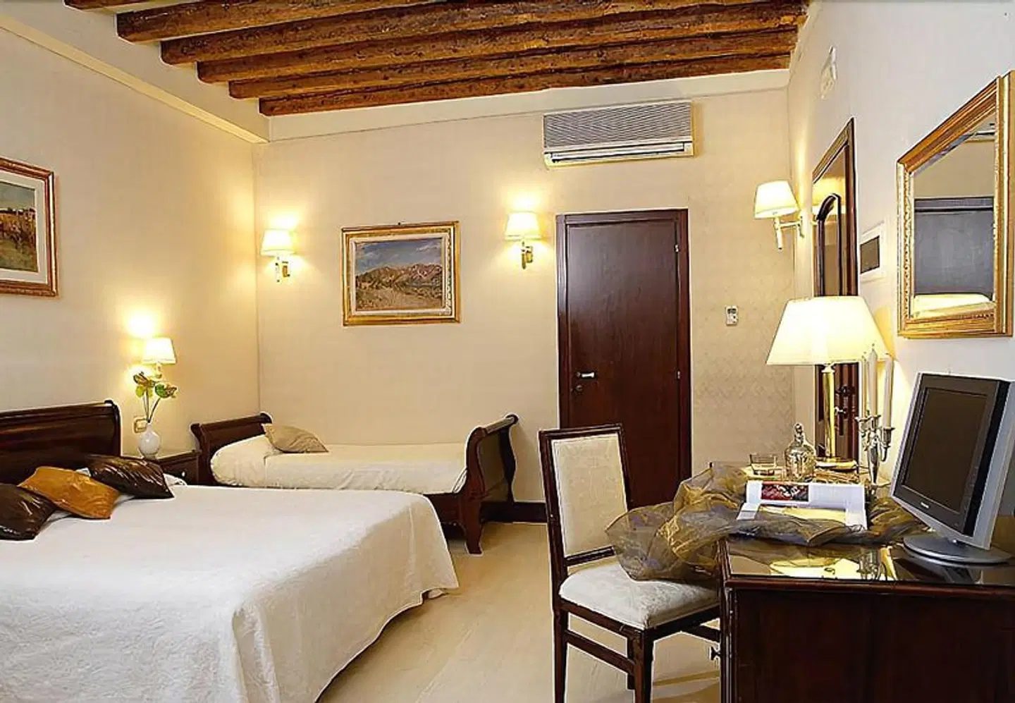 Ca' Del Nobile ROOM_EXAMPLE