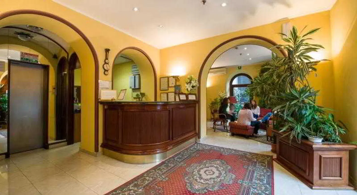 Giulio Cesare LOUNGE_LOBBY