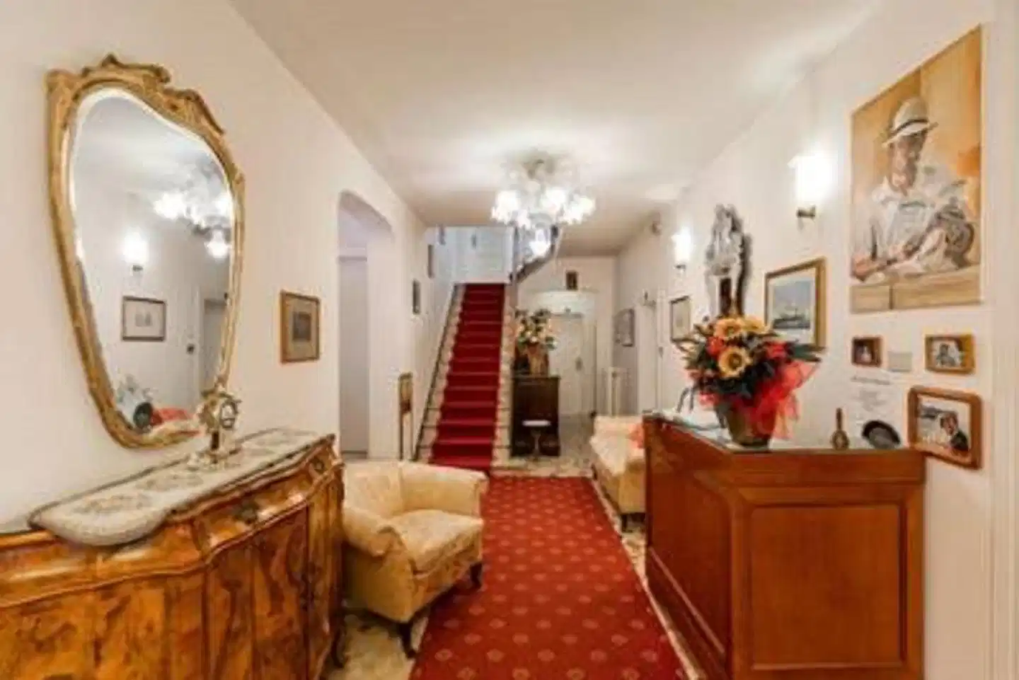 Villa Albertina Lobby