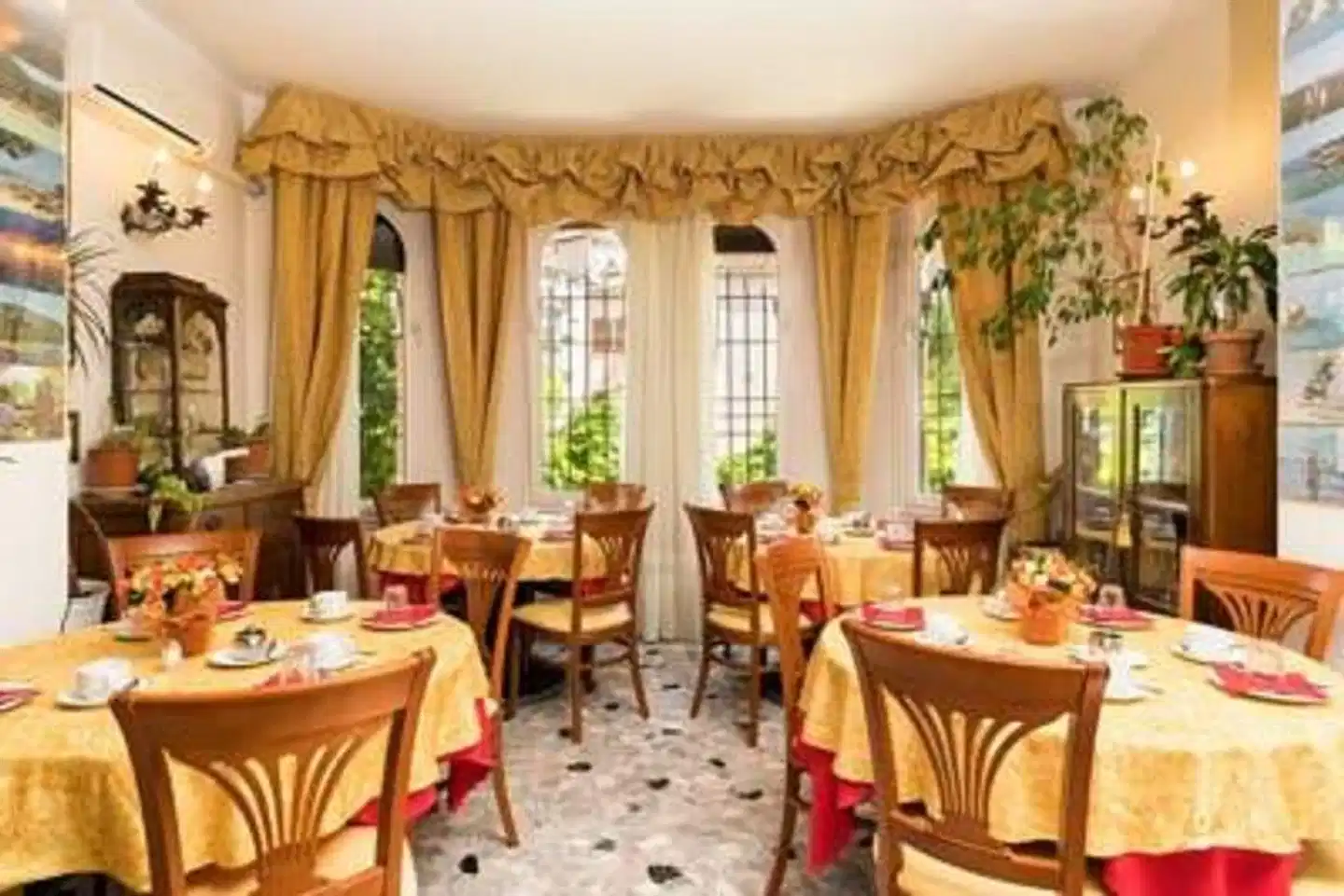 Villa Albertina Restaurant