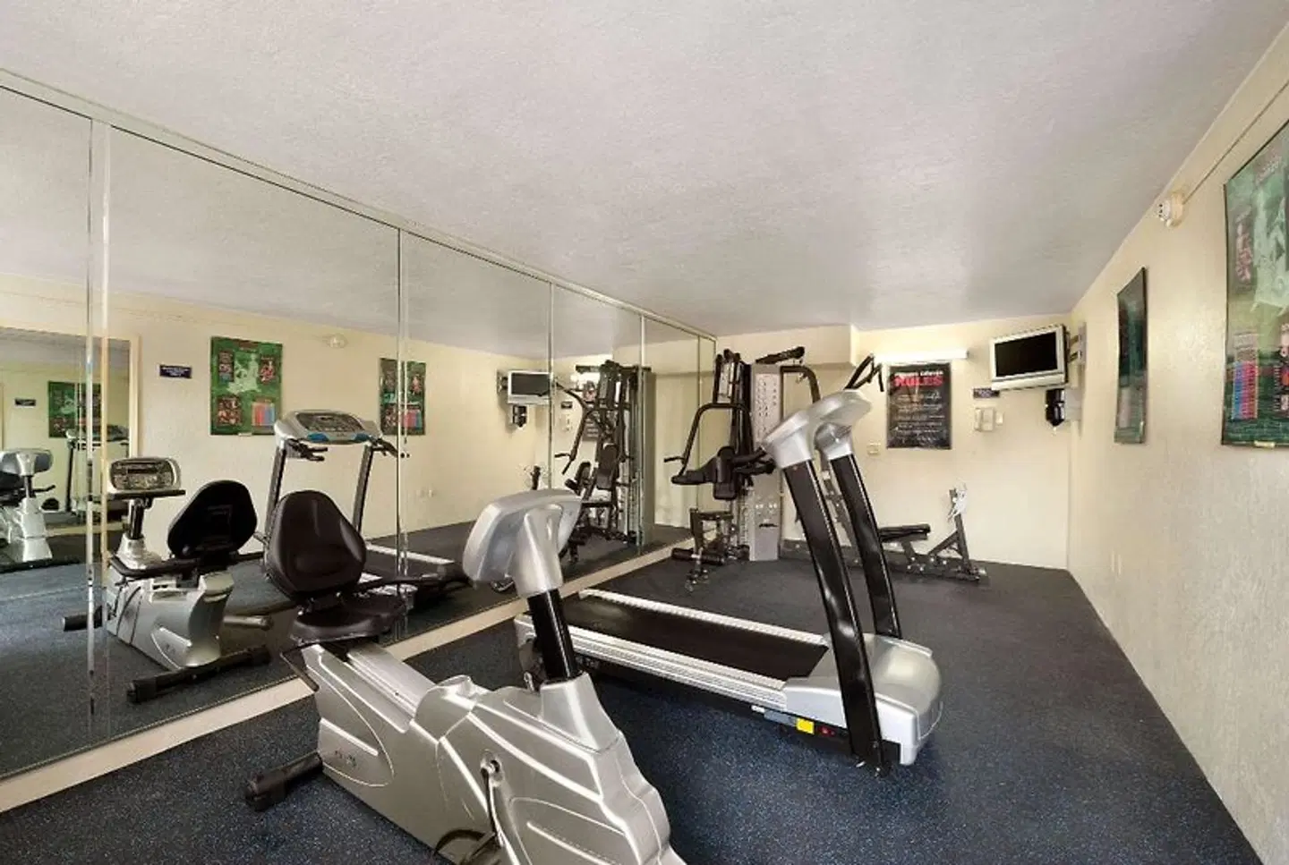 Days Inn by Wyndham Orlando Conv. Center/International Dr SPORTS_AND_LEISURE