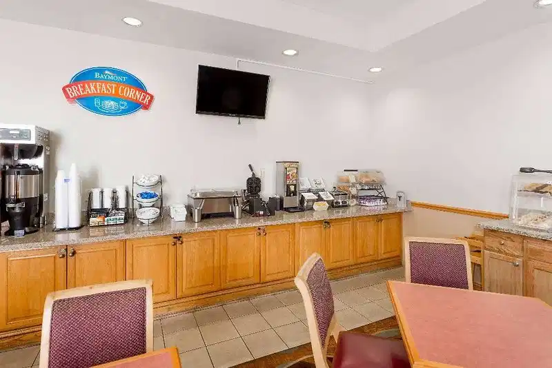 Baymont by Wyndham Fort Myers Airport – Hotelfoto