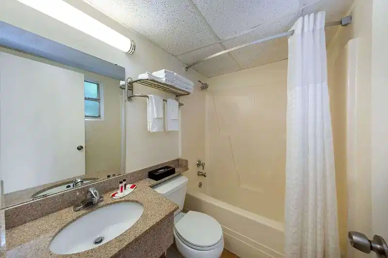Super 8 by Wyndham Bradenton Sarasota Area – Hotelfoto