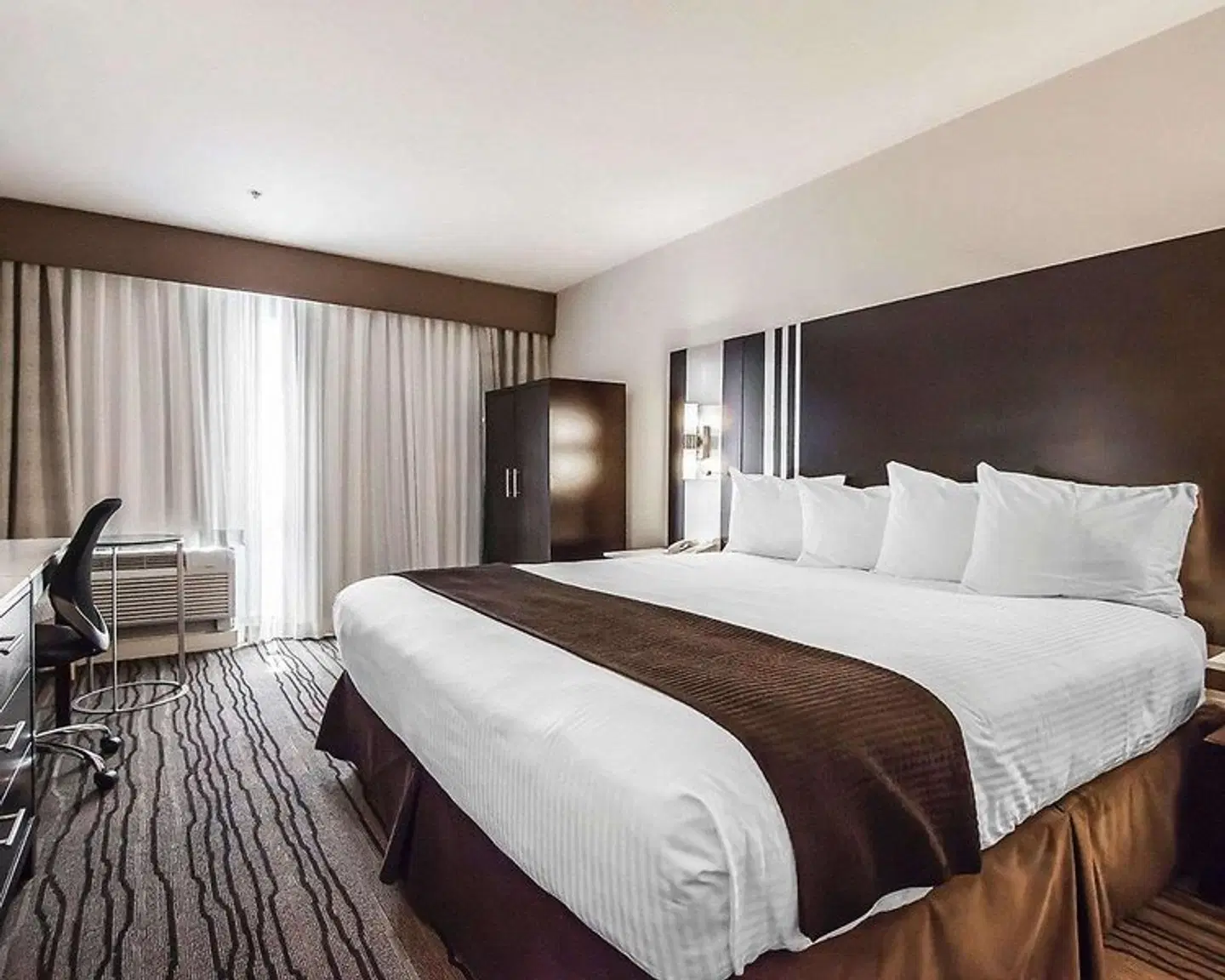 Comfort Hotel Vancouver Airport ROOM_EXAMPLE