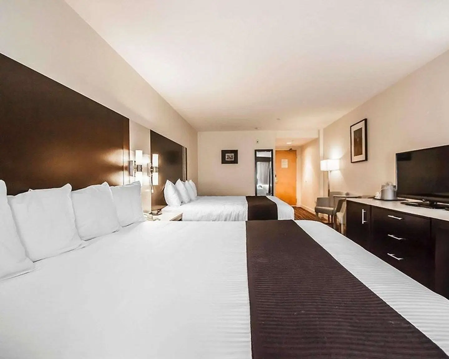 Comfort Hotel Vancouver Airport ROOM_EXAMPLE