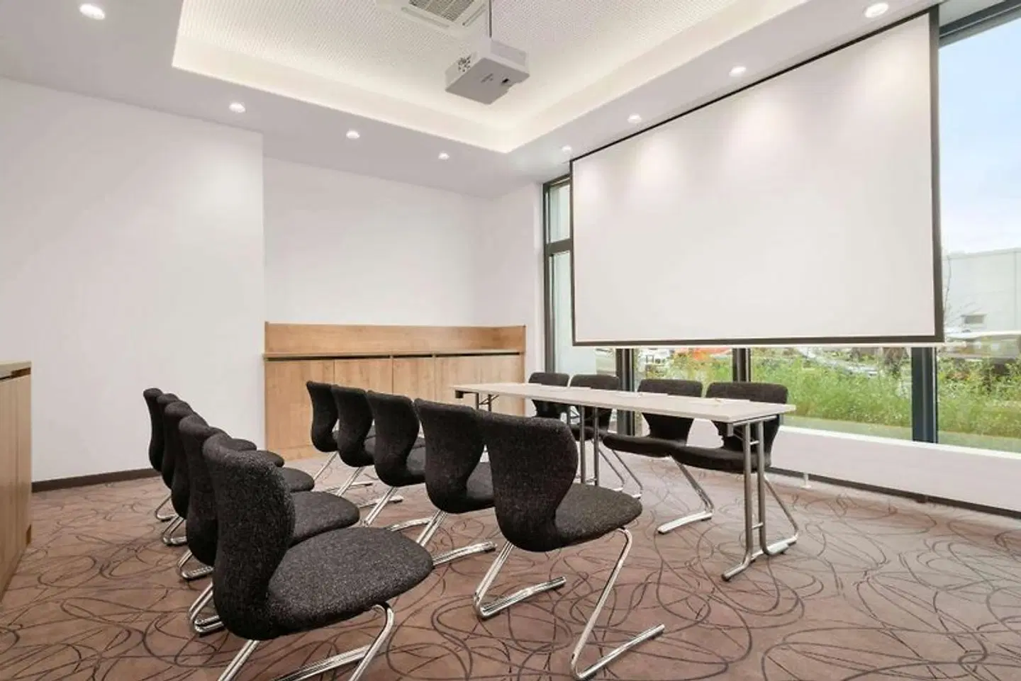Super 8 by Wyndham Munich City North Konferenz