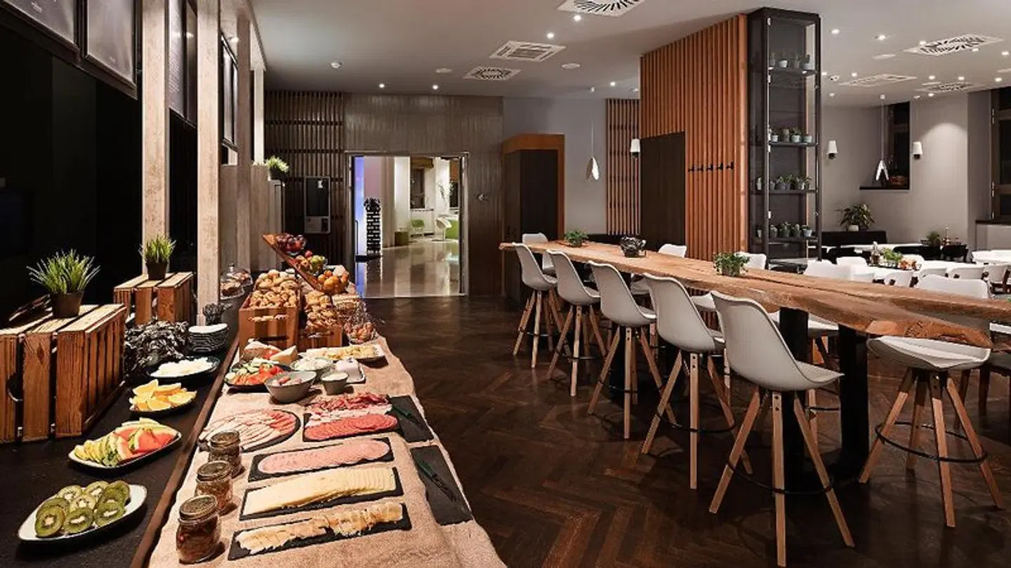 Hotel Indigo Berlin - Ku'damm Bar