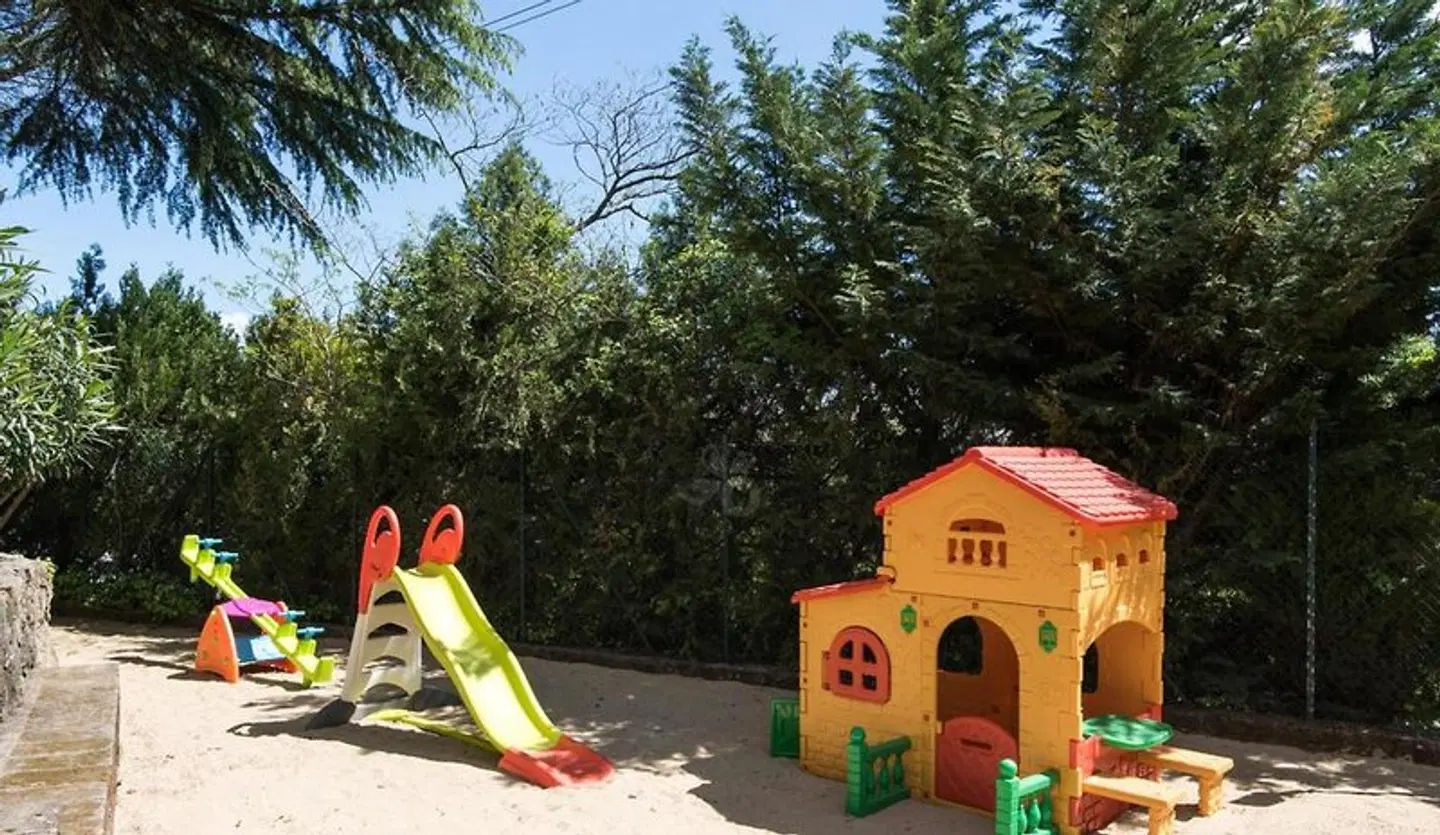 Happy Village SPORTS_AND_LEISURE