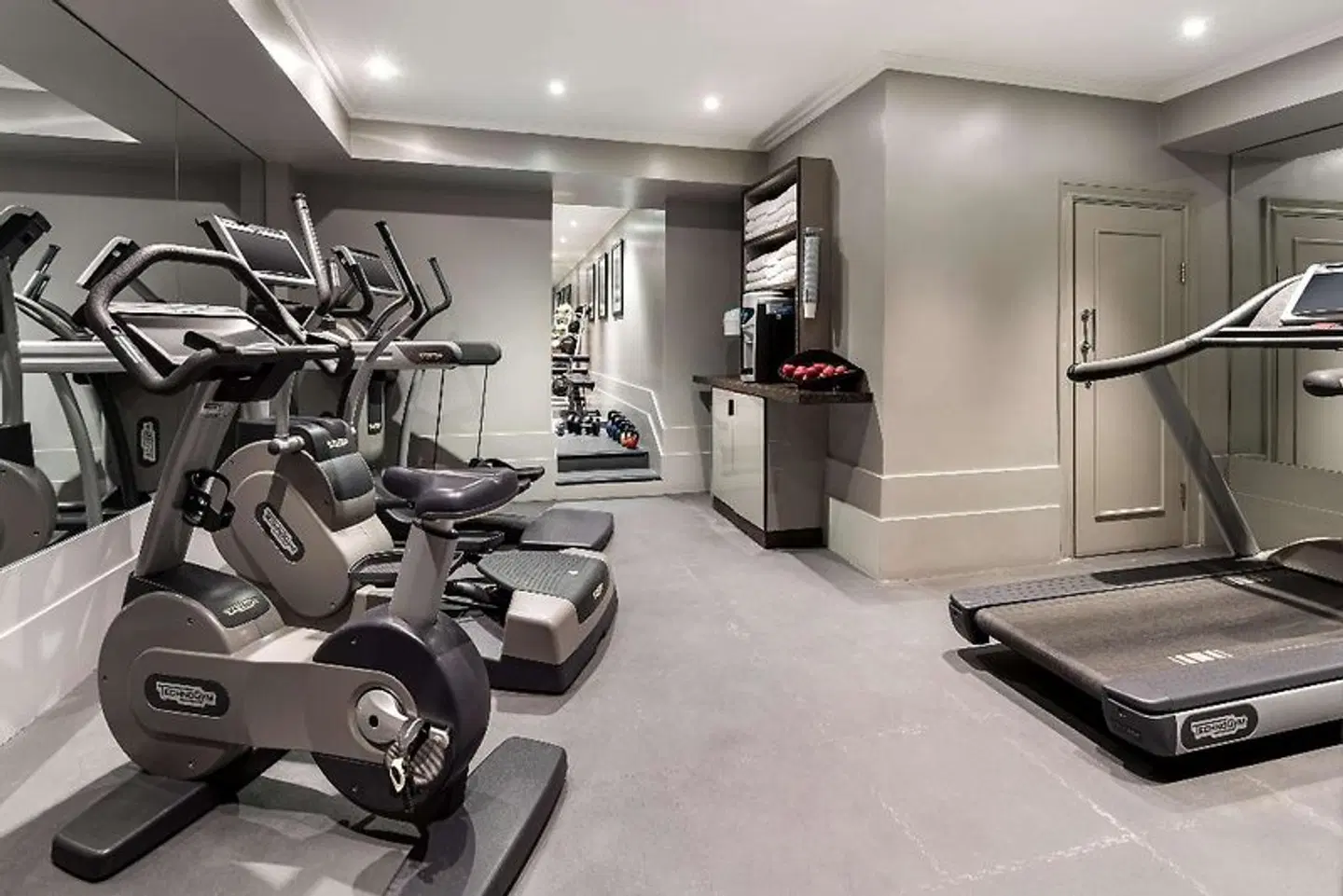 Radisson Blu Edwardian Grafton Hotel SPORTS_AND_LEISURE