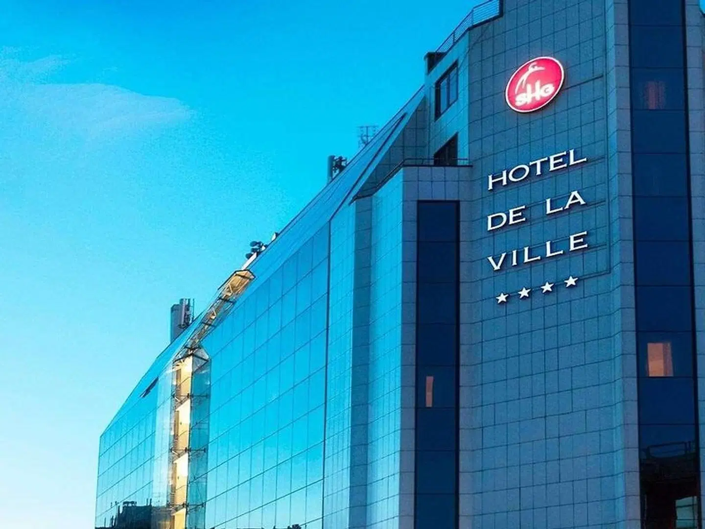 SHG Hotel de la Ville EXTERIOR