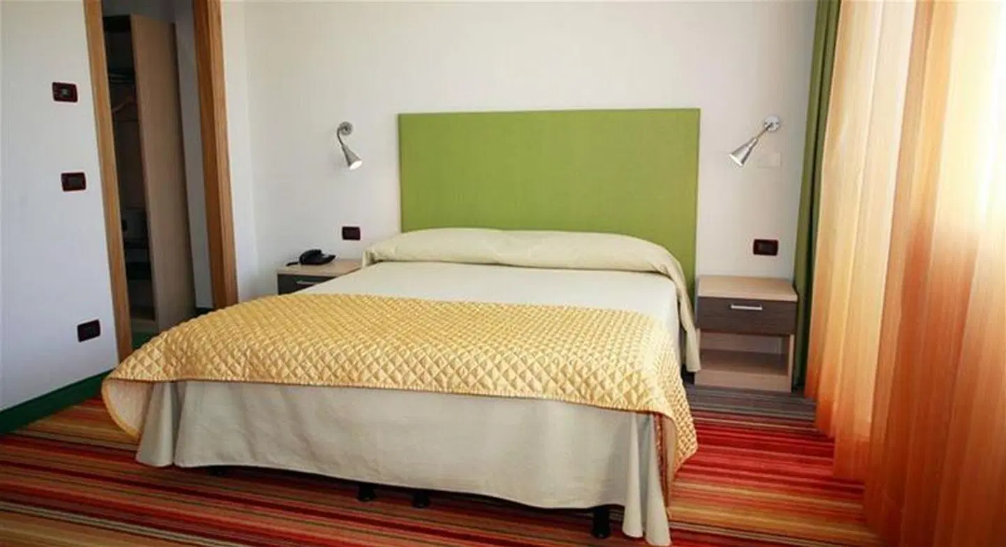 Suisse ROOM_EXAMPLE