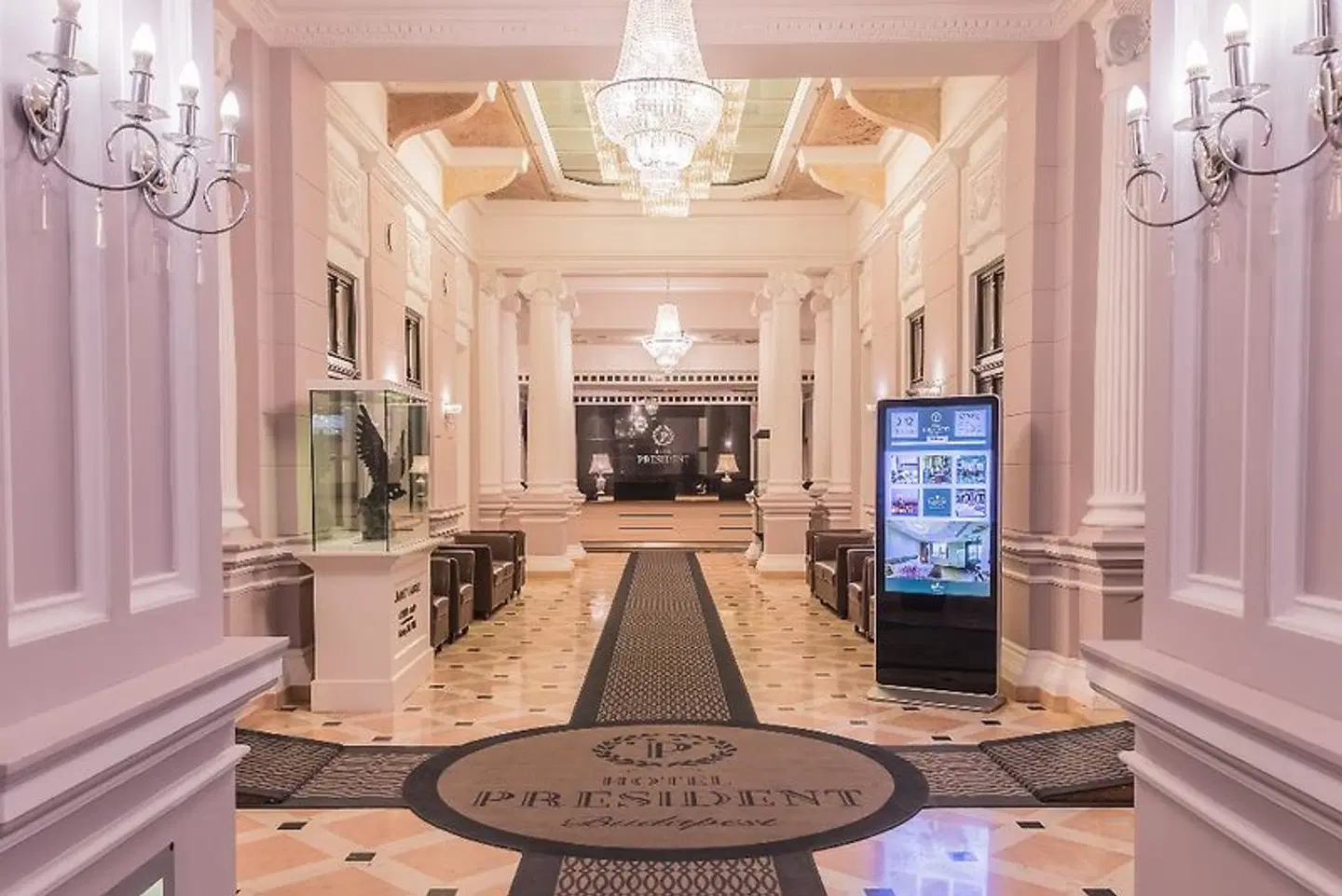 Hotel Budapest President Affiliated by Melia LOUNGE_LOBBY