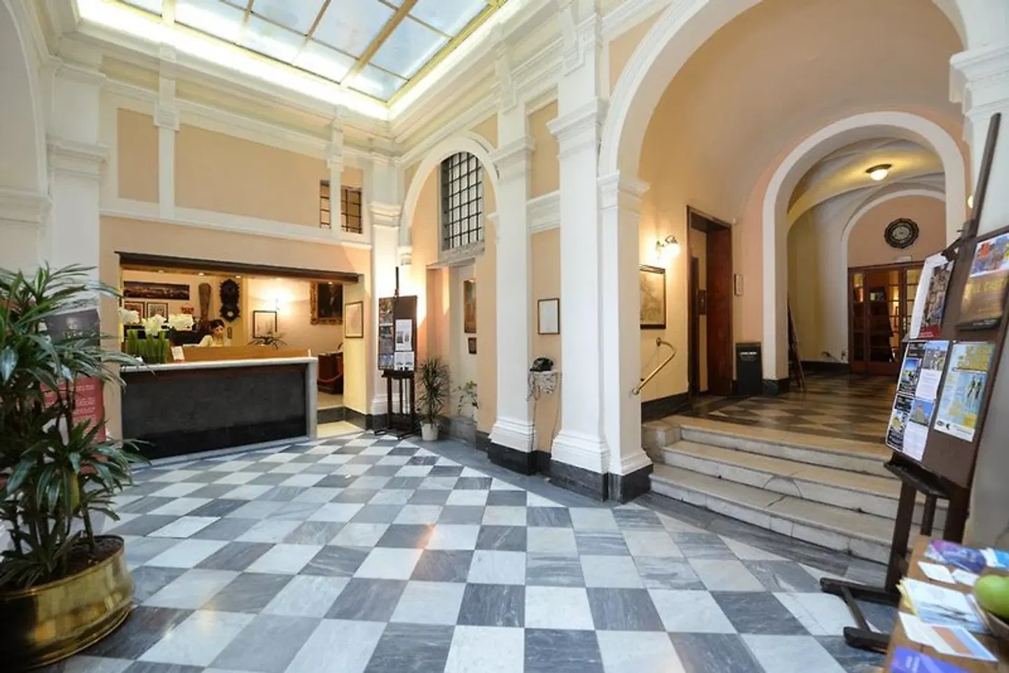 Royal Victoria Hotel LOUNGE_LOBBY