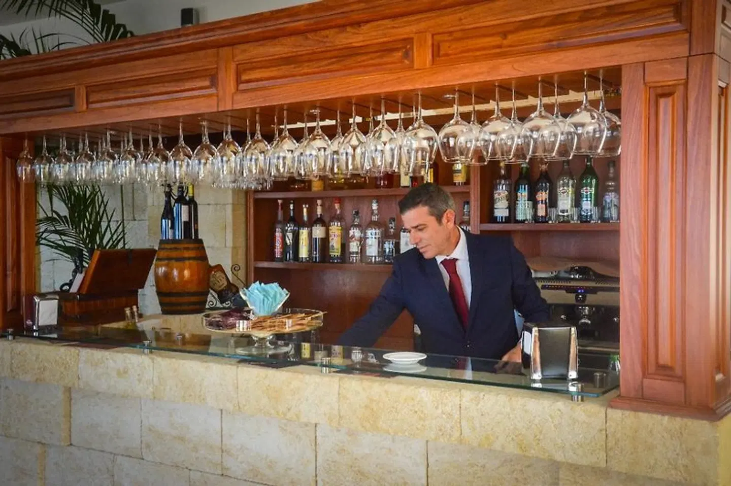 CapoSperone Resort Bar