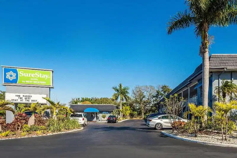 SureStay Hotel by Best Western Sarasota North – Hotelfoto