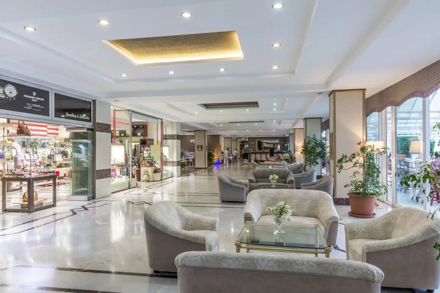 Letoile Beach Hotel Lobby