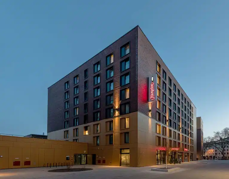 Hampton by Hilton Düsseldorf City Centre – Hotelfoto
