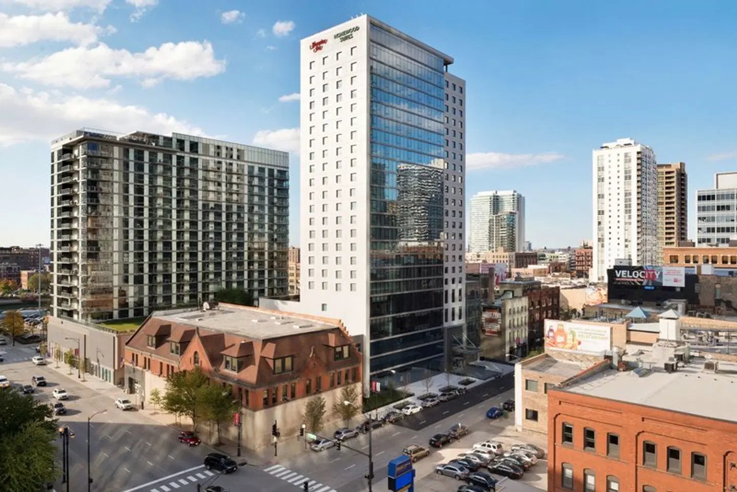 Homewood Suites by Hilton Chicago Downtown West Loop EXTERIOR
